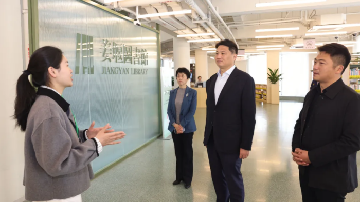 姜冬冬调研文明城市创建工作